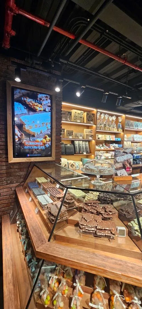 Chocolatería Entrelagos MUT