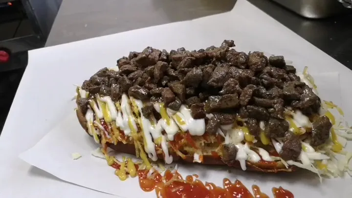 Los Chamos Burger