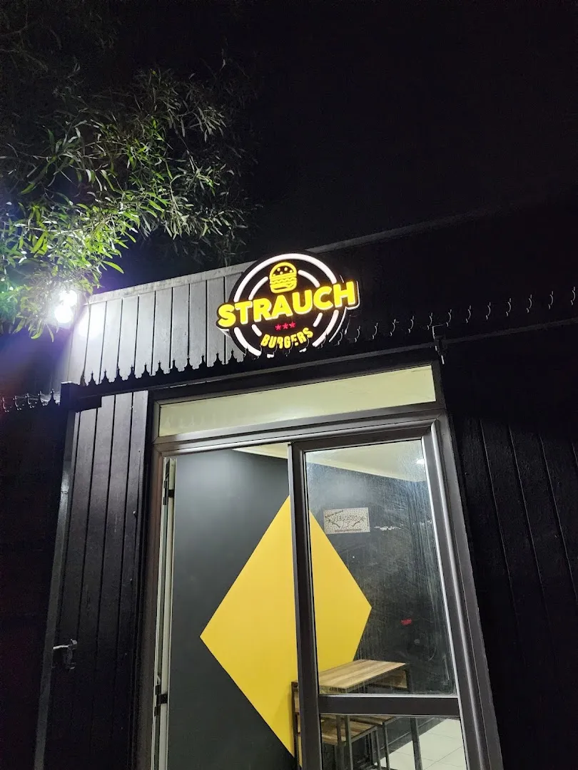 Strauch Burgers