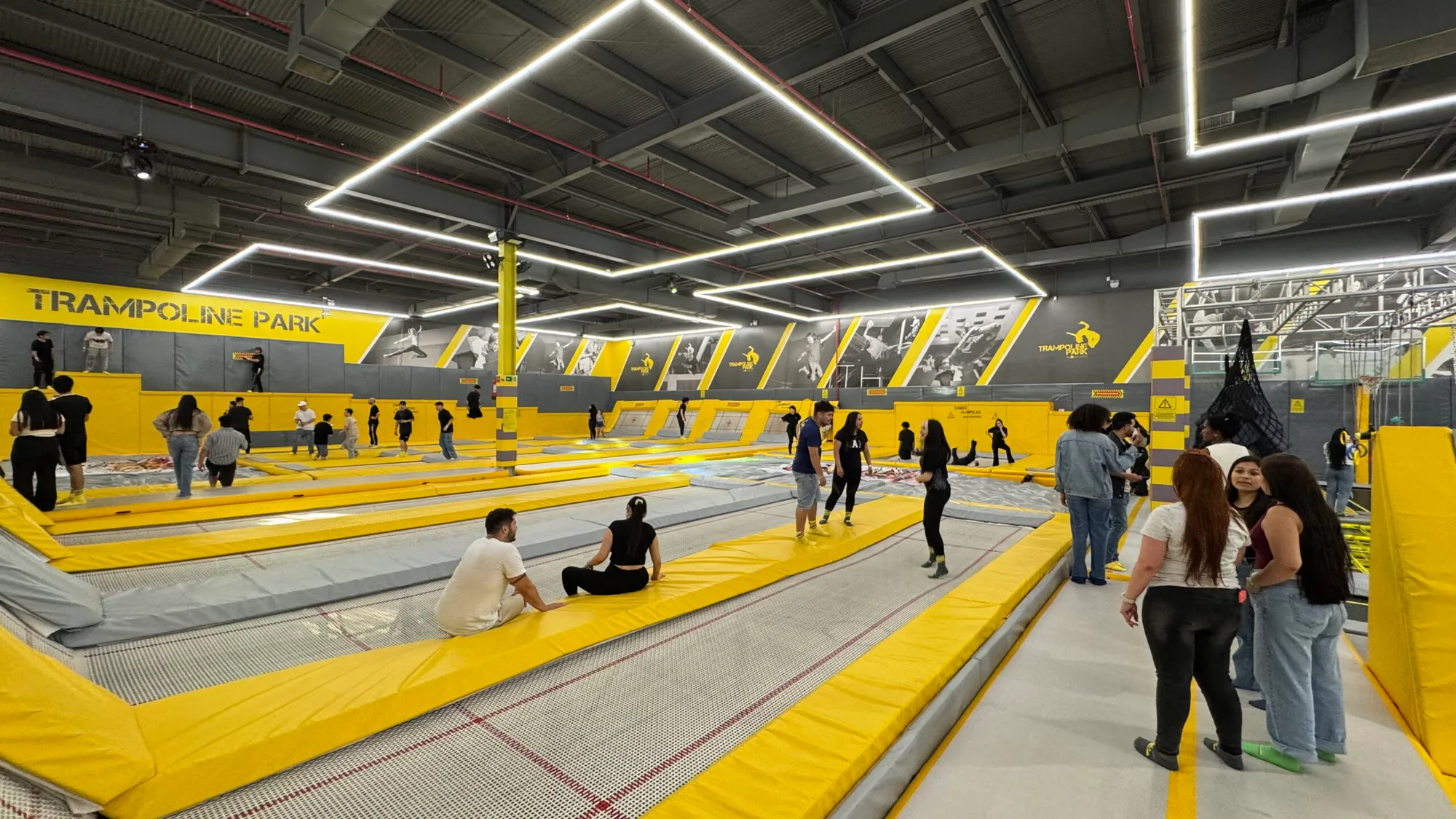 Zona de camas elásticas de Trampoline Park